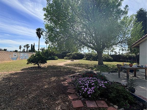 2nd image of 993 S Date Ave