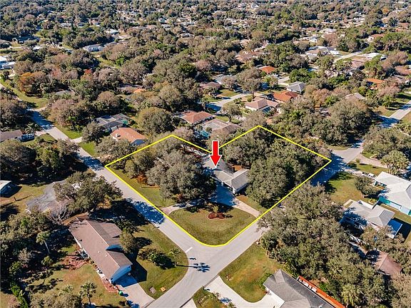 2nd image of 21275 Knollwood Ave