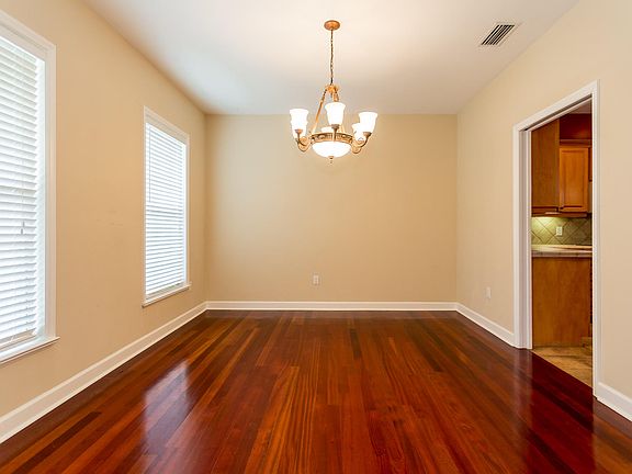5th image of 17579 NW 181st St