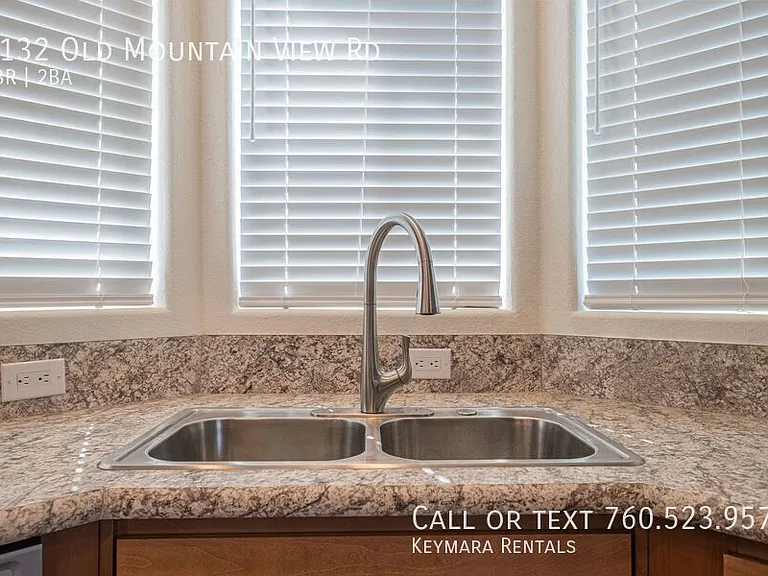 1132 Old Mountain View Rd — Photo 11