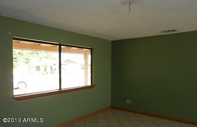 3rd image of 1833 S Papago Dr