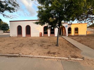 8812 Avenales Ave NE, Albuquerque, NM 87111