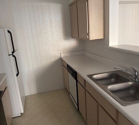 4th image of 8101 W Flamingo Rd Unit 1144
