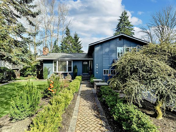 3rd image of 4910 114th Ave NE