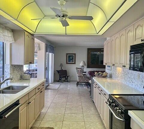 4th image of 11610 N Rio Vista Dr