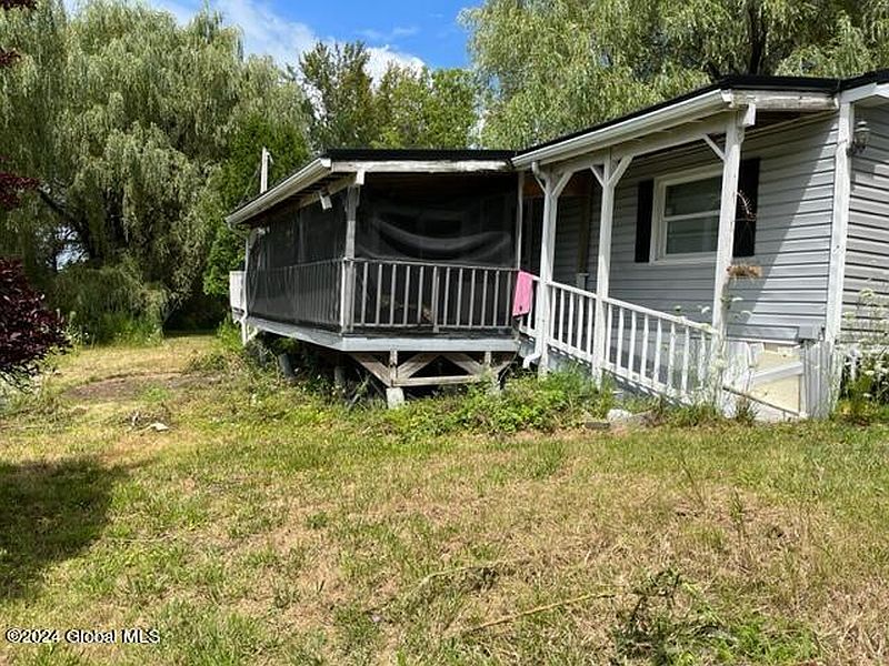 2nd image of 345 Crommie Road