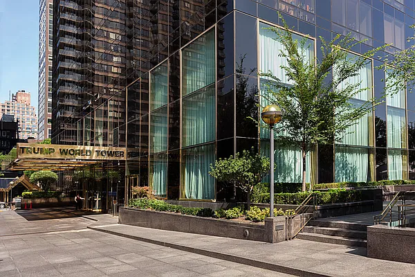 Rented by Compass | media 14