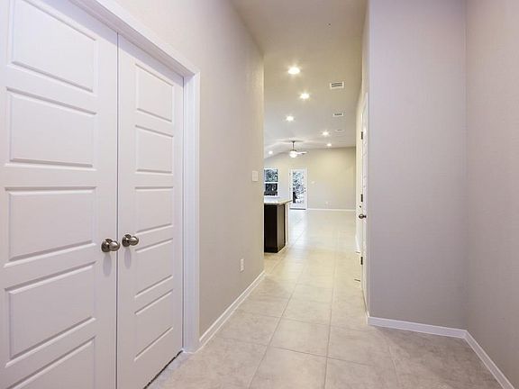 5th image of 2029 Omaha Dr