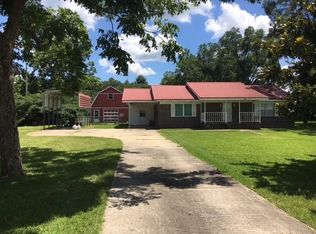 6693 Camp Henderson Rd, Jay, FL 32565