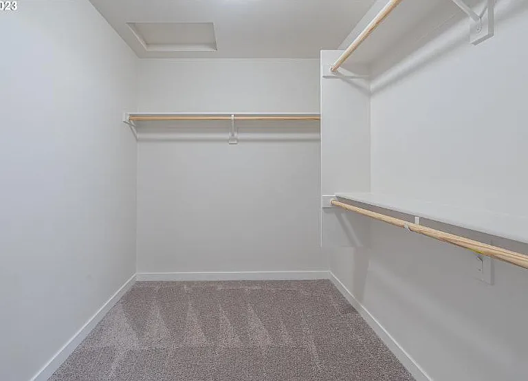 1731 NE Waterfront St — Photo 15