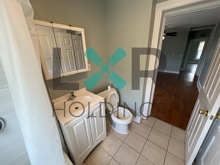 1206 Dekalb St #3 — Photo 5