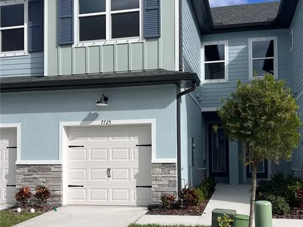 7725 93rd St N, Seminole, FL 33777