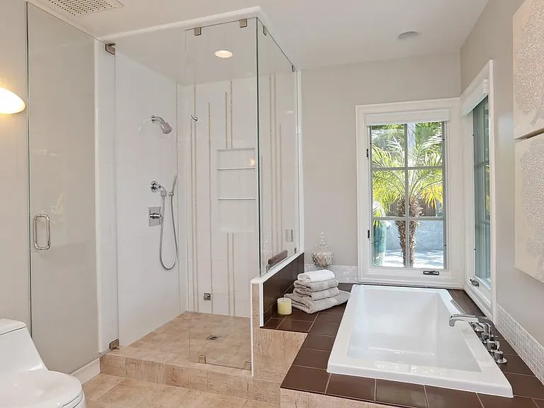 406 E Edith Ave — Photo 10