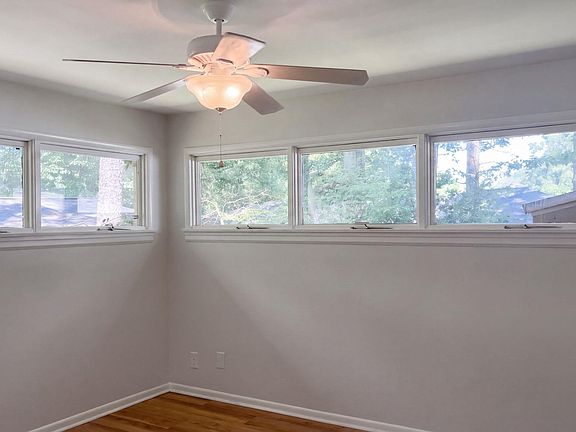 4th image of 408 Wildhaven Cir