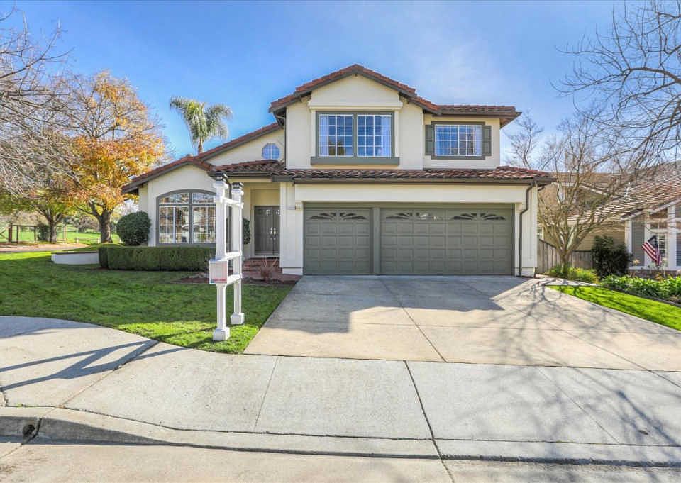 1st image of 2729 Mira Bella Cir