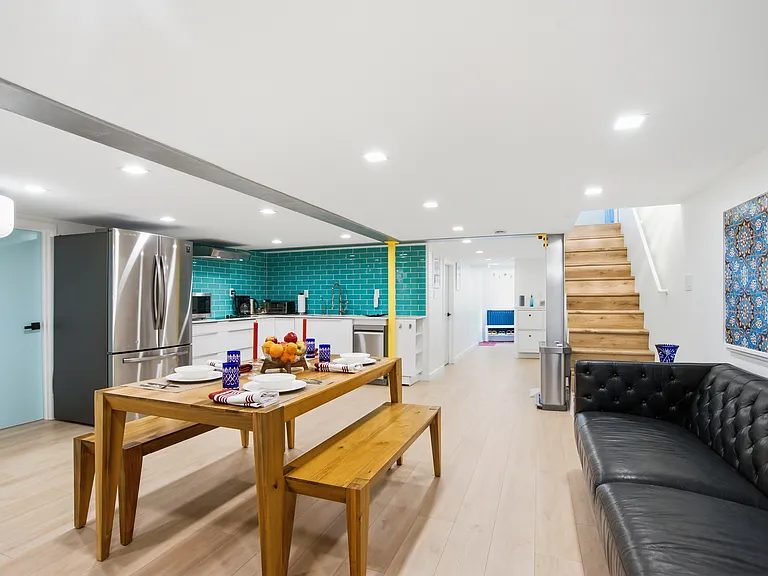 4400 Q St NW — Photo 29
