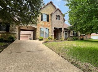 5703 Trail Lake Dr, Arlington, TX 76016