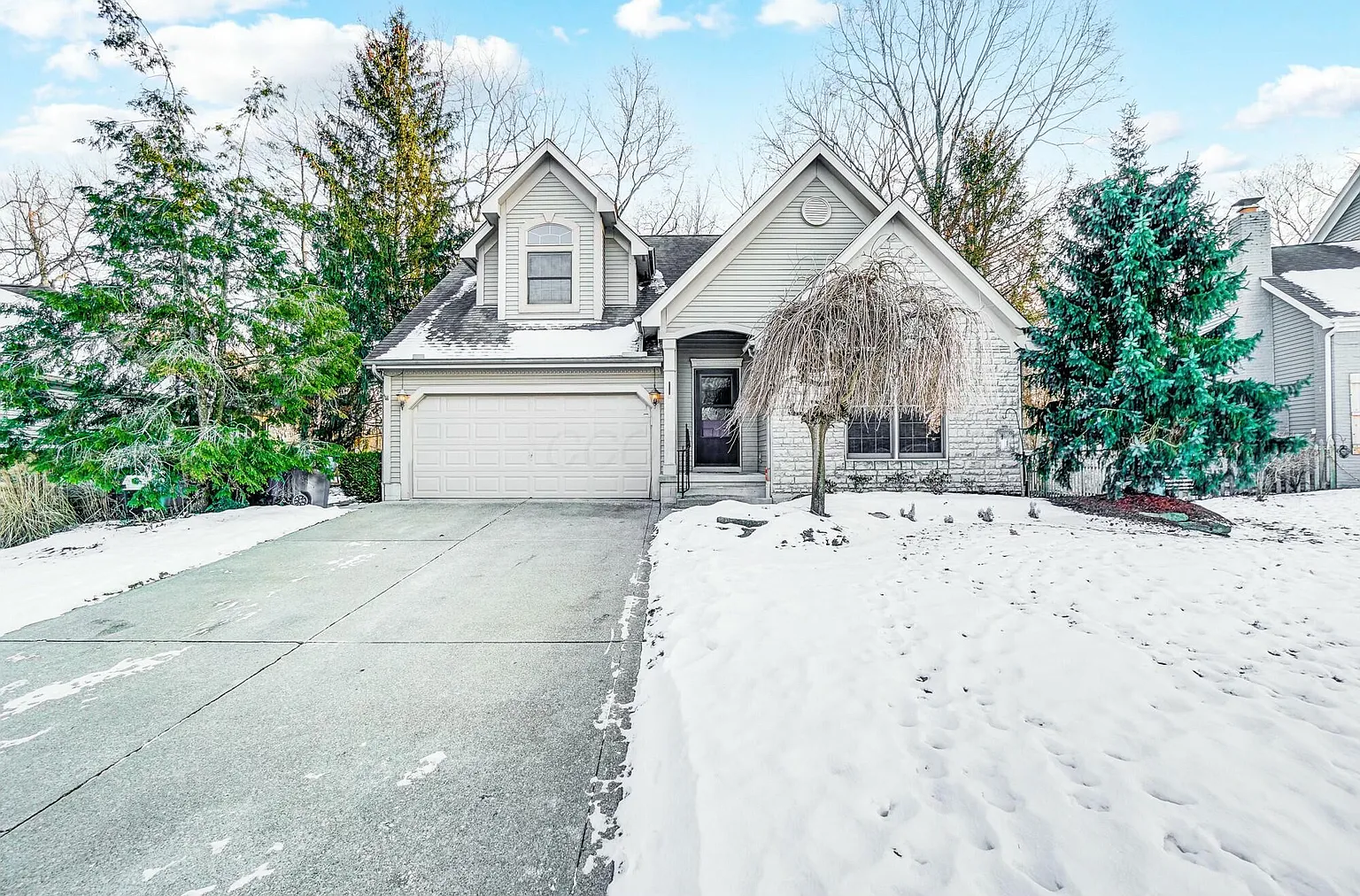 204 Kingsmeadow Ln photo 1