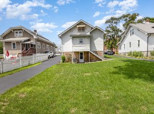 2723 Indiana Ave, Lansing, IL 60438