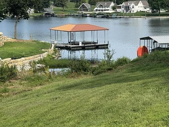 4th image of 1040 Lake Viking Ter