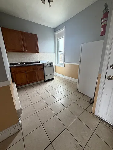 3608 N Marshall St #3 Photo 1
