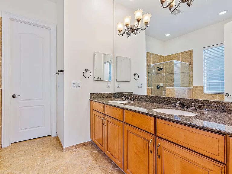 1058 Vintner Blvd — Photo 16