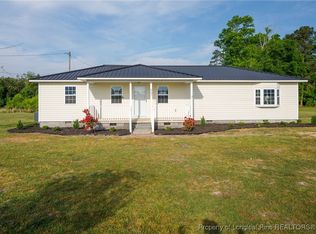 6231 Dunn Rd, Roseboro, NC 28382
