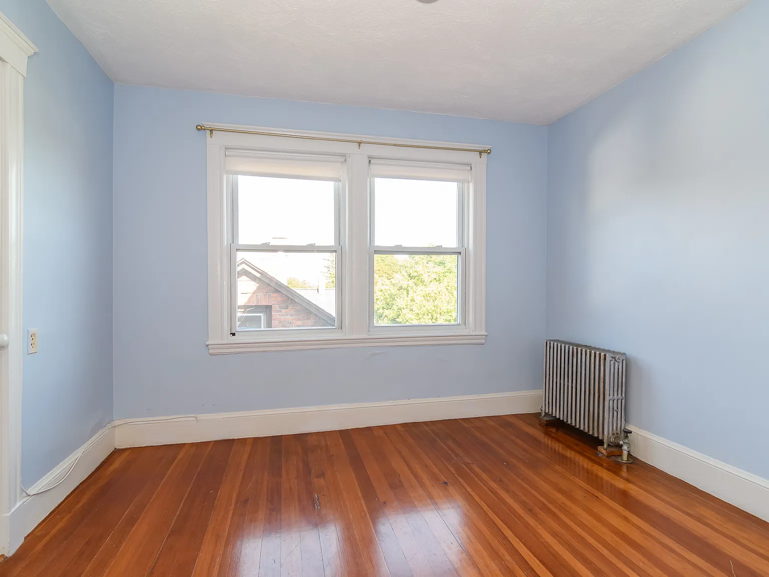 2 bed, 1000 sqft, $2,500 — Photo 4