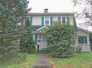 25 S Lake Ave, Troy, NY 12180