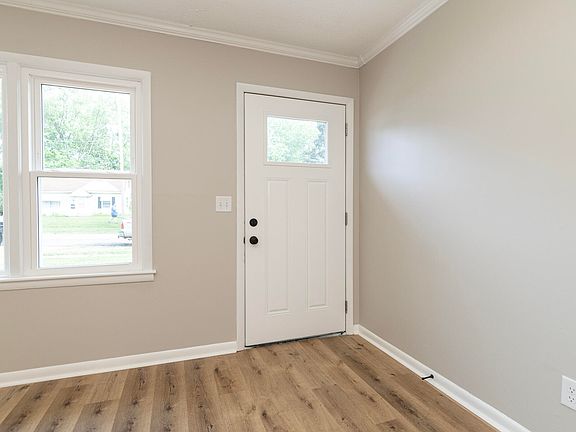 2nd image of 2222 Southern Ave