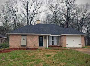 2247 Meagan Dr, Byram, MS 39272