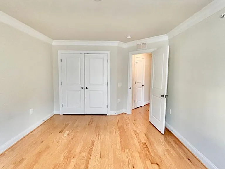140 Copley Cir #22-B — Photo 35