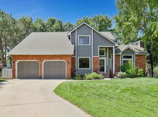 12027 W Rolling Hills Ct, Wichita, KS 67235