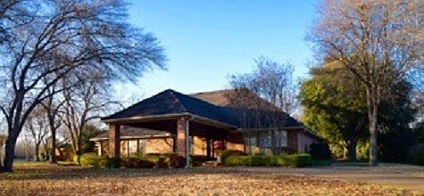 1st image of 731 River Oaks Dr