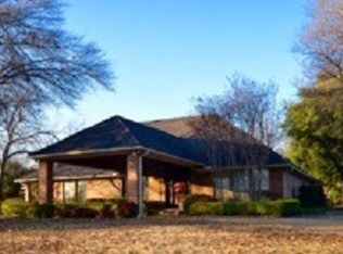 731 River Oaks Dr, Fairview, TX 75069