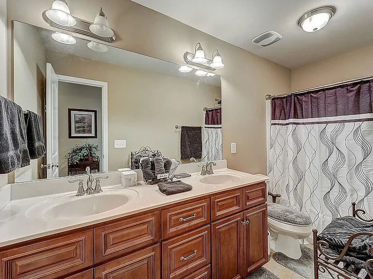 6040 Sanmar Dr — Photo 17