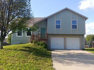 32620 W 174th St, Gardner, KS 66030