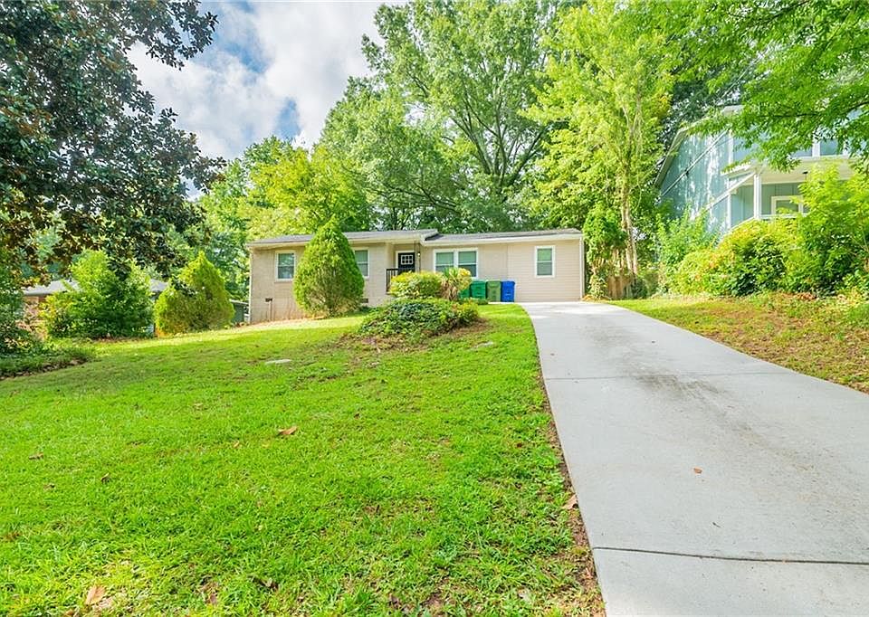 1st image of 3185 Bluebird Ln