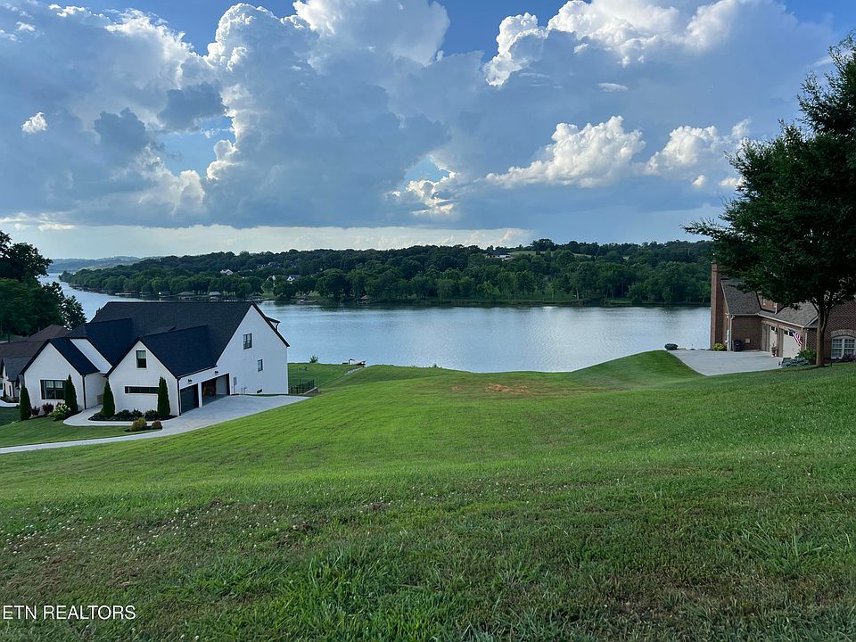 1st image of 488 Silent River Ln