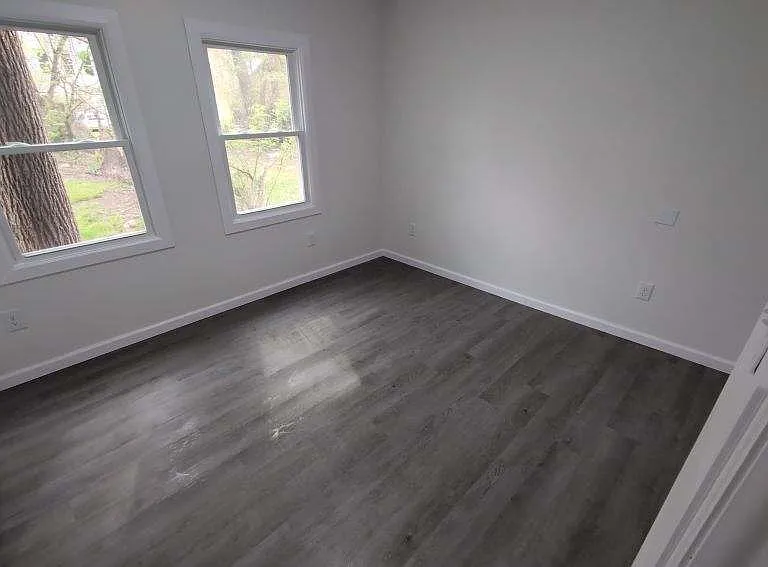 292 1st St #1 — Photo 4