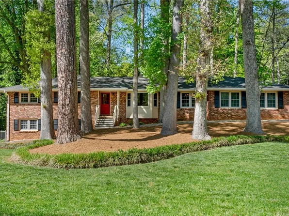 2799 Briarglen Dr, Atlanta, GA 30340