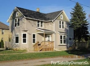 171 Dewey St, Sun Prairie, WI 53590