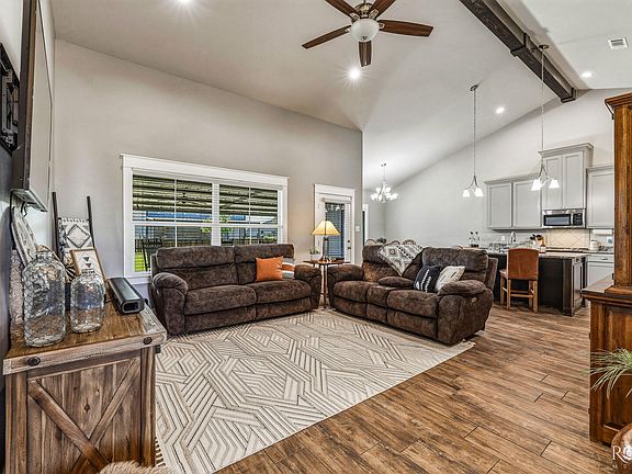 5th image of 5876 Bridlewood Ct