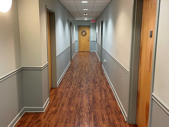 3rd image of 1650 Riverwoods Dr Unit 604