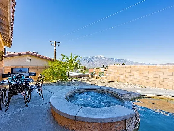 12557 Maui Way — Photo 27