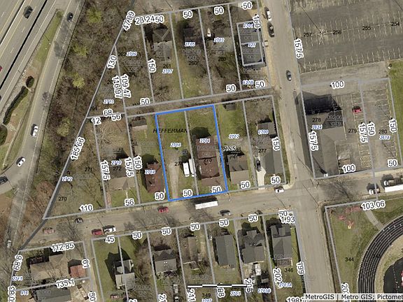 4th image of 2704 Morena St