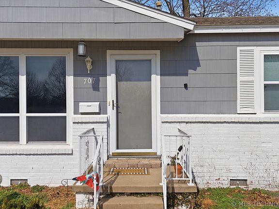 4th image of 707 E 7th Ct