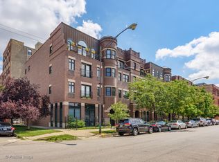 529 N Racine Ave APT 2, Chicago, IL 60642