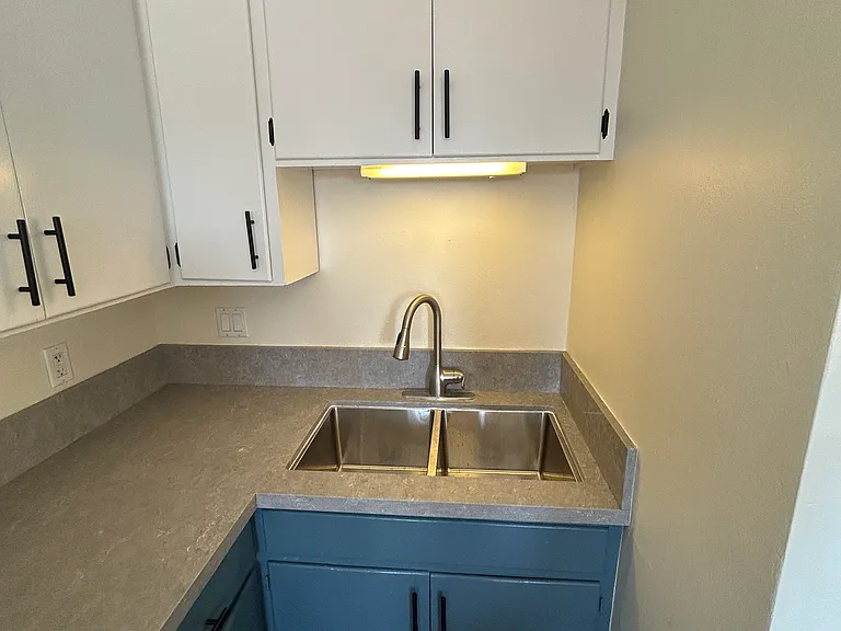 320 San Antonio Ave #320 — Photo 9