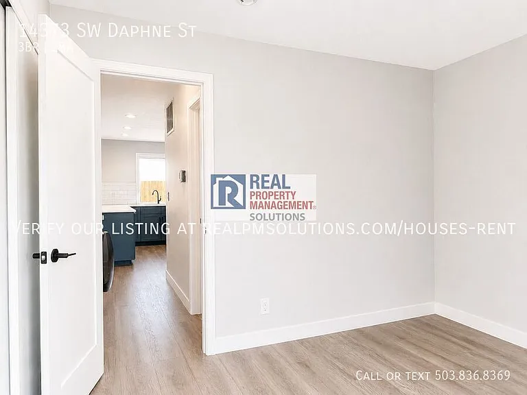 14373 SW Daphne St — Photo 21